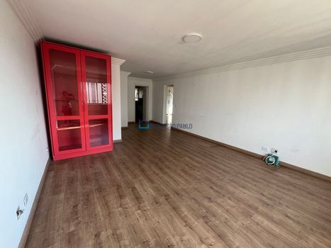 Foto 3 do(a) Apartamento de 3 quartos à venda em Vila Santo Estéfano, São Paulo
