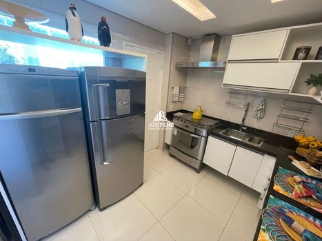 Foto 2 do(a) Apartamento de 3 quartos à venda em Cocó, Fortaleza