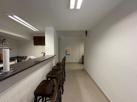 Foto 18 do(a) Sala / Conjunto Comercial de 6 quartos para alugar em São Lourenço, Curitiba