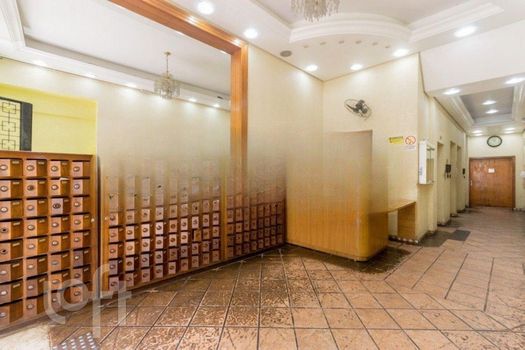 Foto 13 do(a) Apartamento de 1 quartos à venda em Centro Histórico, Porto Alegre