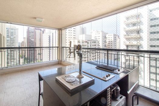 Foto 7 do(a) Apartamento de 3 quartos à venda em Indianópolis, São Paulo