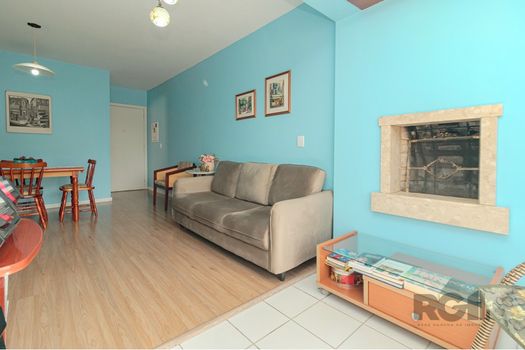 Foto 6 do(a) Apartamento de 3 quartos à venda em Boa Vista, Porto Alegre