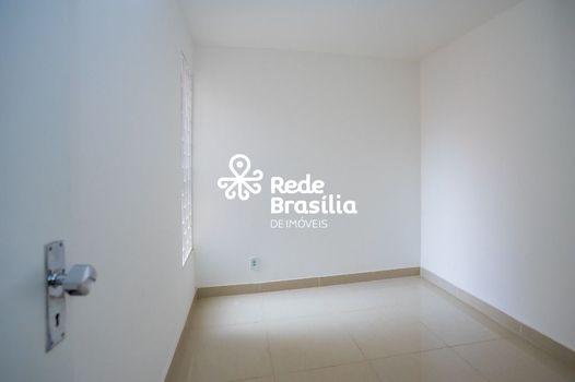 Foto 4 do(a) Apartamento de 3 quartos para alugar em Guará II, Brasília