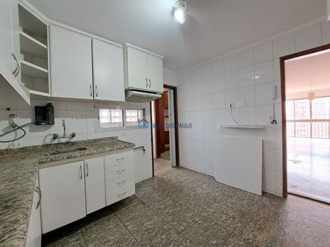Foto 22 do(a) Apartamento de 3 quartos à venda em Jardim das Laranjeiras, São Paulo