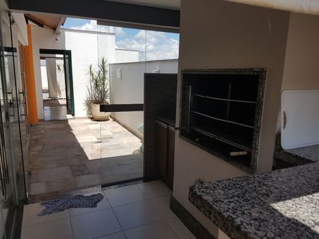 Foto 5 do(a) Apartamento de 2 quartos à venda em Vila Filipin, Londrina