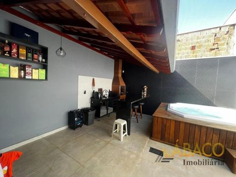 Foto 8 do(a) Casa de 2 quartos à venda em Jardim Ipanema, São Carlos
