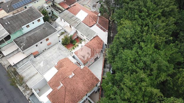 Foto 43 do(a) Casa de 3 quartos à venda em Jardim América, Taboão da Serra