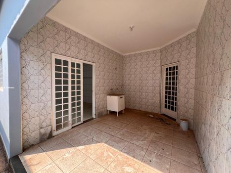 Foto 12 do(a) Casa de 3 quartos à venda em Ipanema, Araçatuba