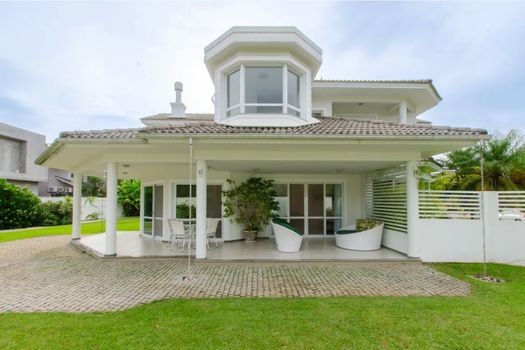 Foto 1 do(a) Casa em Condomínio de 4 quartos à venda em Saco Grande, Florianópolis