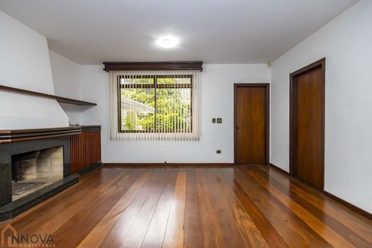 Foto 42 do(a) Casa de 5 quartos à venda em Bom Retiro, Curitiba