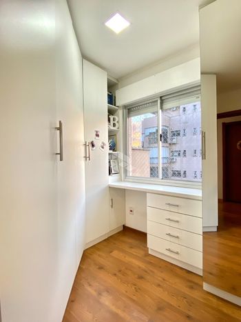 Foto 13 do(a) Apartamento de 2 quartos à venda em São Sebastião, Porto Alegre
