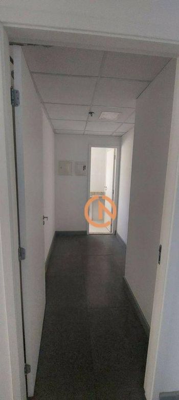 Foto 15 do(a) Loja false para alugar em Água Branca, São Paulo