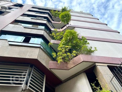 Foto 37 do(a) Apartamento de 4 quartos à venda em Higienópolis, Porto Alegre