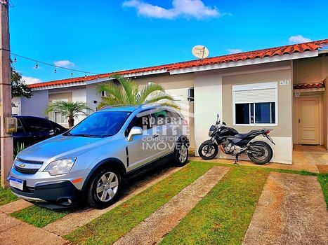 Foto 1 do(a) Casa em Condomínio de 3 quartos à venda em Jardim Algarve, Alvorada