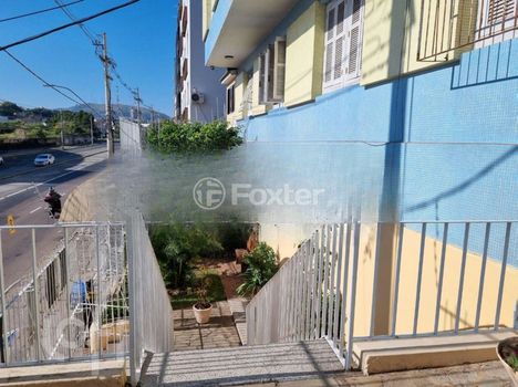 Foto 1 do(a) Apartamento de 3 quartos à venda em Medianeira, Porto Alegre