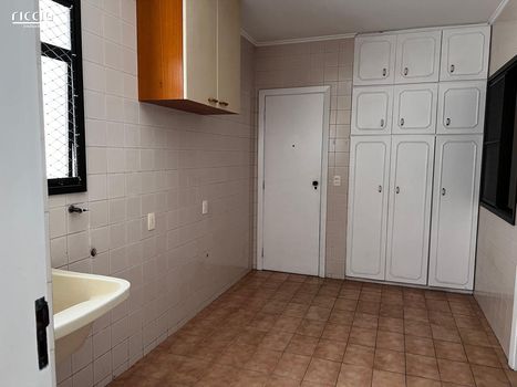 Foto 8 do(a) Apartamento de 4 quartos à venda em Altos do Esplanada, São José dos Campos