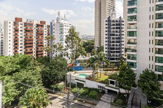 Foto 8 do(a) Apartamento de 3 quartos à venda em Vila Suzana, São Paulo