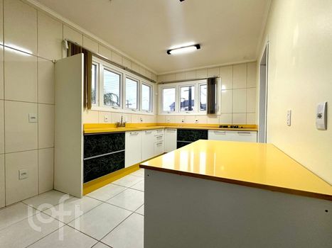 Foto 6 do(a) Casa de 3 quartos à venda em Mário Quintana, Porto Alegre
