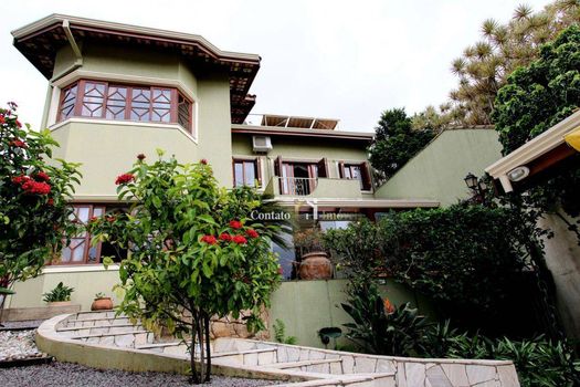 Foto 1 do(a) Casa de 3 quartos para alugar em Vila Petrópolis, Atibaia