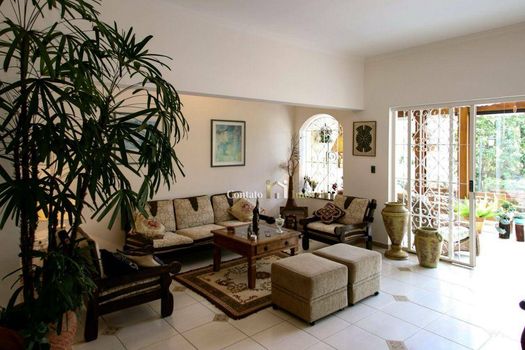 Foto 3 do(a) Casa de 3 quartos para alugar em Vila Petrópolis, Atibaia