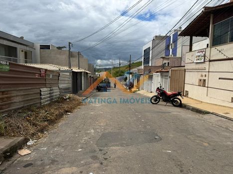 Foto 2 do(a) Casa em Condomínio false à venda em Novo Aleixo, Manaus