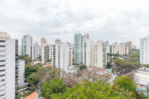 Foto 9 do(a) Apartamento de 4 quartos à venda em Indianópolis, São Paulo