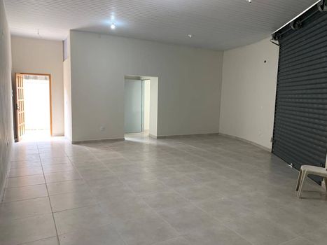 Foto 6 do(a) Loja false à venda em null, Itanhaém