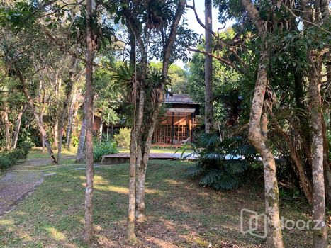 Foto 4 do(a) Casa de 5 quartos à venda em Parelheiros, São Paulo