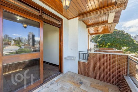 Foto 19 do(a) Apartamento de 3 quartos à venda em Rio Branco, Porto Alegre