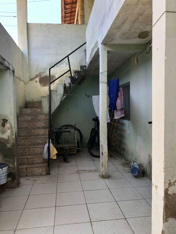 Foto 2 do(a) Casa de 2 quartos à venda em Conjunto Esperança, Fortaleza