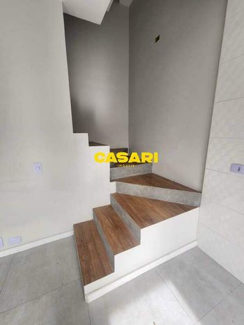 Foto 5 do(a) Casa em Condomínio de 2 quartos à venda em Parque Industriário, Santo André
