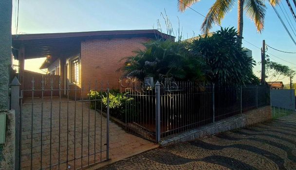Foto 3 do(a) Casa false para alugar em Sousas, Campinas