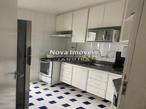 Foto 3 do(a) Casa de 3 quartos à venda em Vila Anita Costa, Jandira