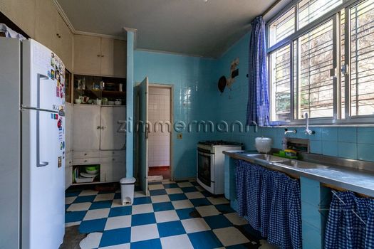 Foto 35 do(a) Casa de 4 quartos à venda em Vila Madalena, São Paulo