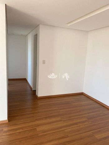 Foto 8 do(a) Apartamento de 2 quartos à venda em Jerumenha, Londrina