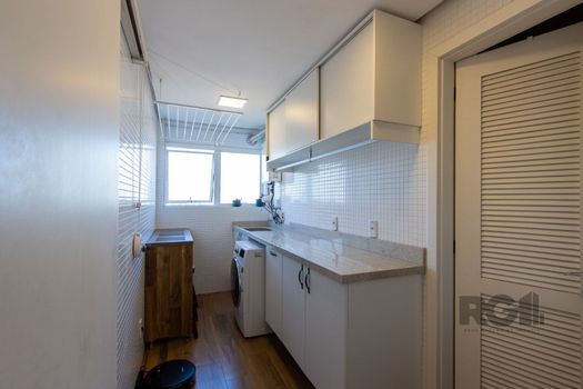 Foto 18 do(a) Apartamento de 4 quartos à venda em Tristeza, Porto Alegre