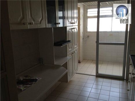 Foto 4 do(a) Apartamento de 3 quartos à venda em Jardim Mariliza, São Paulo