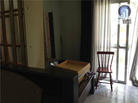 Foto 2 do(a) Apartamento de 3 quartos à venda em Jardim Mariliza, São Paulo