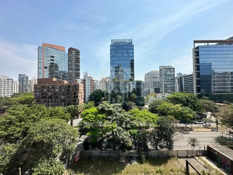 Foto 38 do(a) Apartamento de 3 quartos à venda em Vila Olímpia, São Paulo