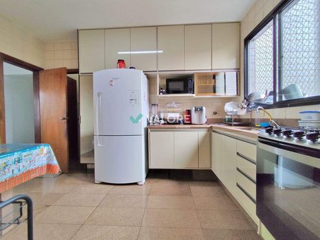 Foto 23 do(a) Apartamento de 4 quartos à venda em Funcionários, Belo Horizonte