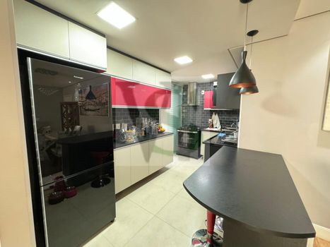 Foto 11 do(a) Apartamento de 3 quartos à venda em Vila Irmãos Arnoni, São Paulo