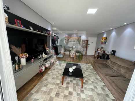 Foto 5 do(a) Apartamento de 3 quartos à venda em Vila Irmãos Arnoni, São Paulo