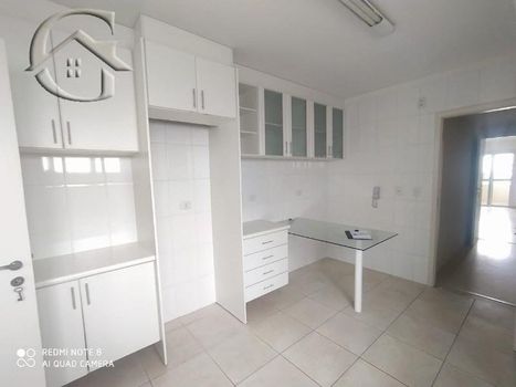 Foto 4 do(a) Apartamento de 4 quartos à venda em Barbosa, Marília