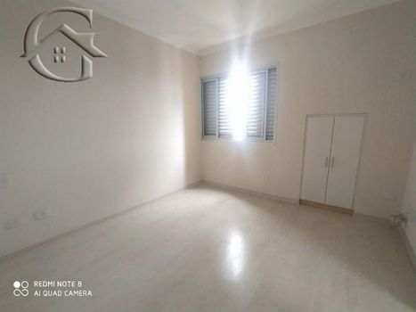 Foto 15 do(a) Apartamento de 4 quartos à venda em Barbosa, Marília
