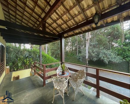 Foto 5 do(a) Casa de 4 quartos à venda em Chácara dos Junqueiras, Carapicuíba