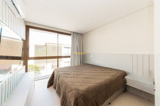 Foto 16 do(a) Casa em Condomínio de 3 quartos à venda em Vista Alegre, Curitiba