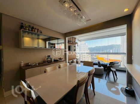 Foto 5 do(a) Apartamento de 3 quartos à venda em Kobrasol, São José