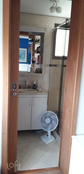 Foto 11 do(a) Apartamento de 2 quartos à venda em Petrópolis, Porto Alegre