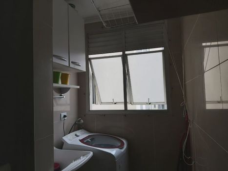 Foto 6 do(a) Apartamento de 3 quartos para alugar em Parque Continental, São Paulo