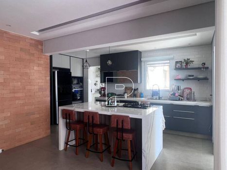 Foto 3 do(a) Apartamento de 4 quartos à venda em Jardim Arpoador, São Paulo